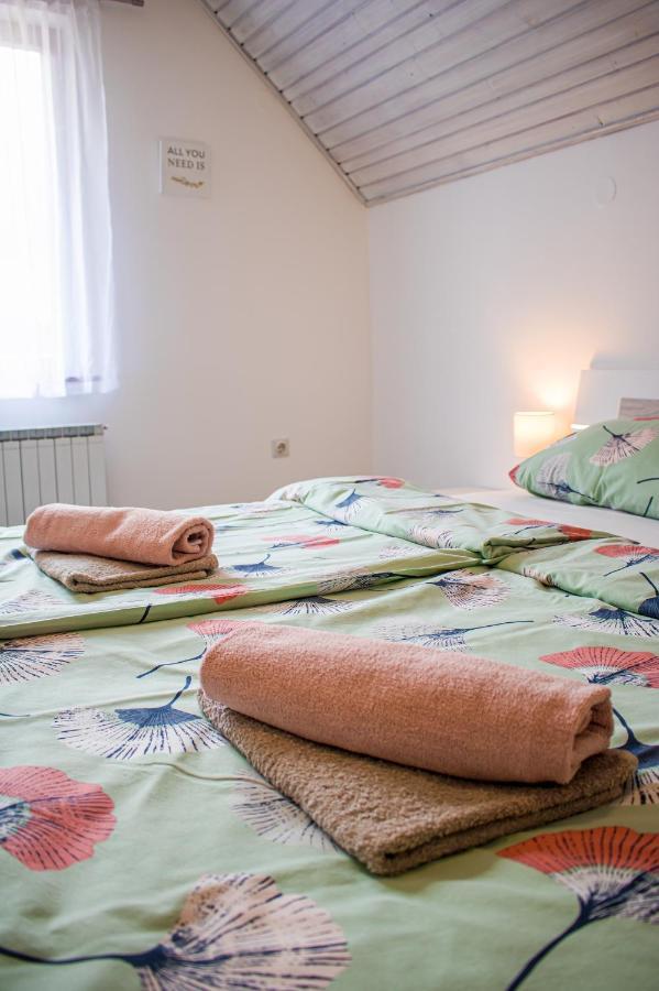 Apartma Petra Ravnik - Wanderer'S Hut Leilighet Bohinj Eksteriør bilde